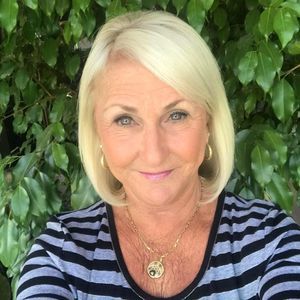 Meet your Posher, Carol